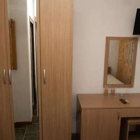 招待所 Dream House 2*