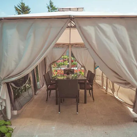 Guest house Dream House Ahtopol