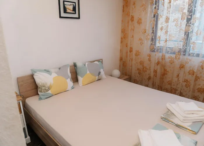 Dream House 2* Ahtopol