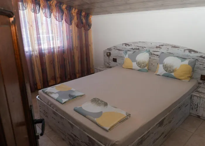 Dream House Maison d'hôtes 2*